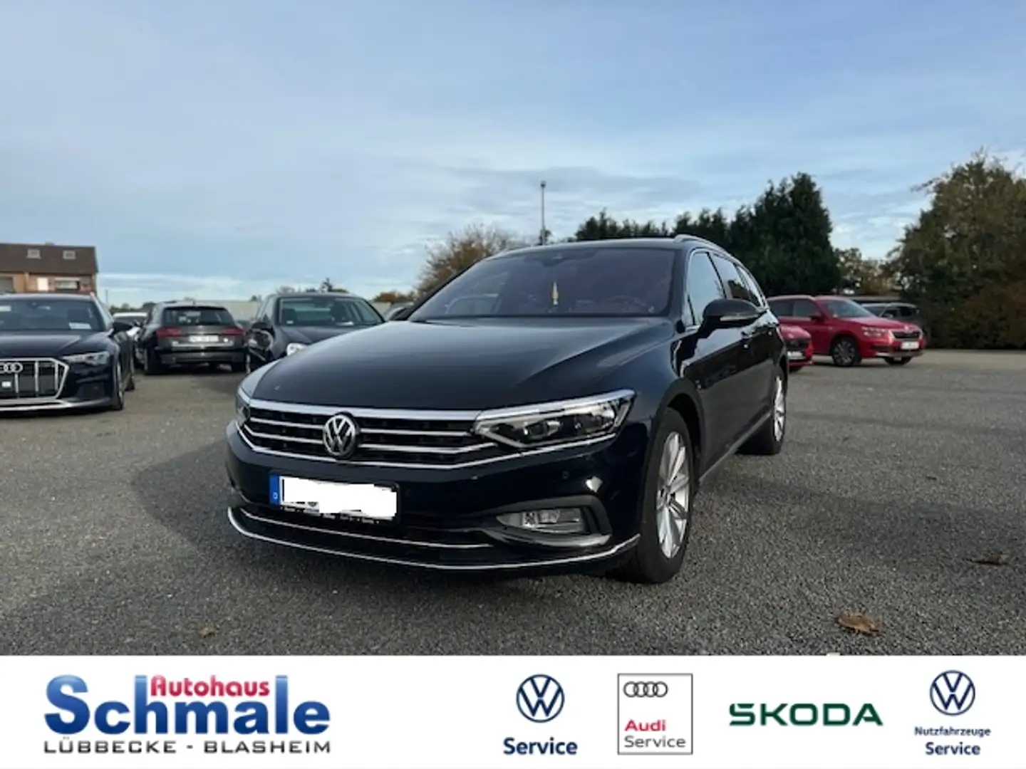 Volkswagen Passat Variant Elegance AHK-klappbar El. Panodach Navi Le Schwarz - 1