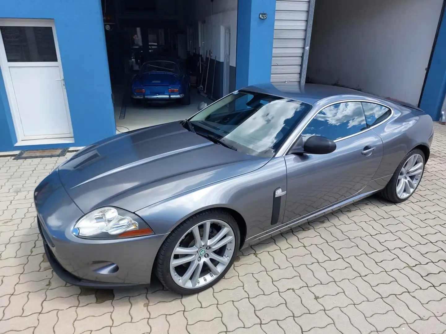 Jaguar XK8 XK8 Coupé Grau - 2