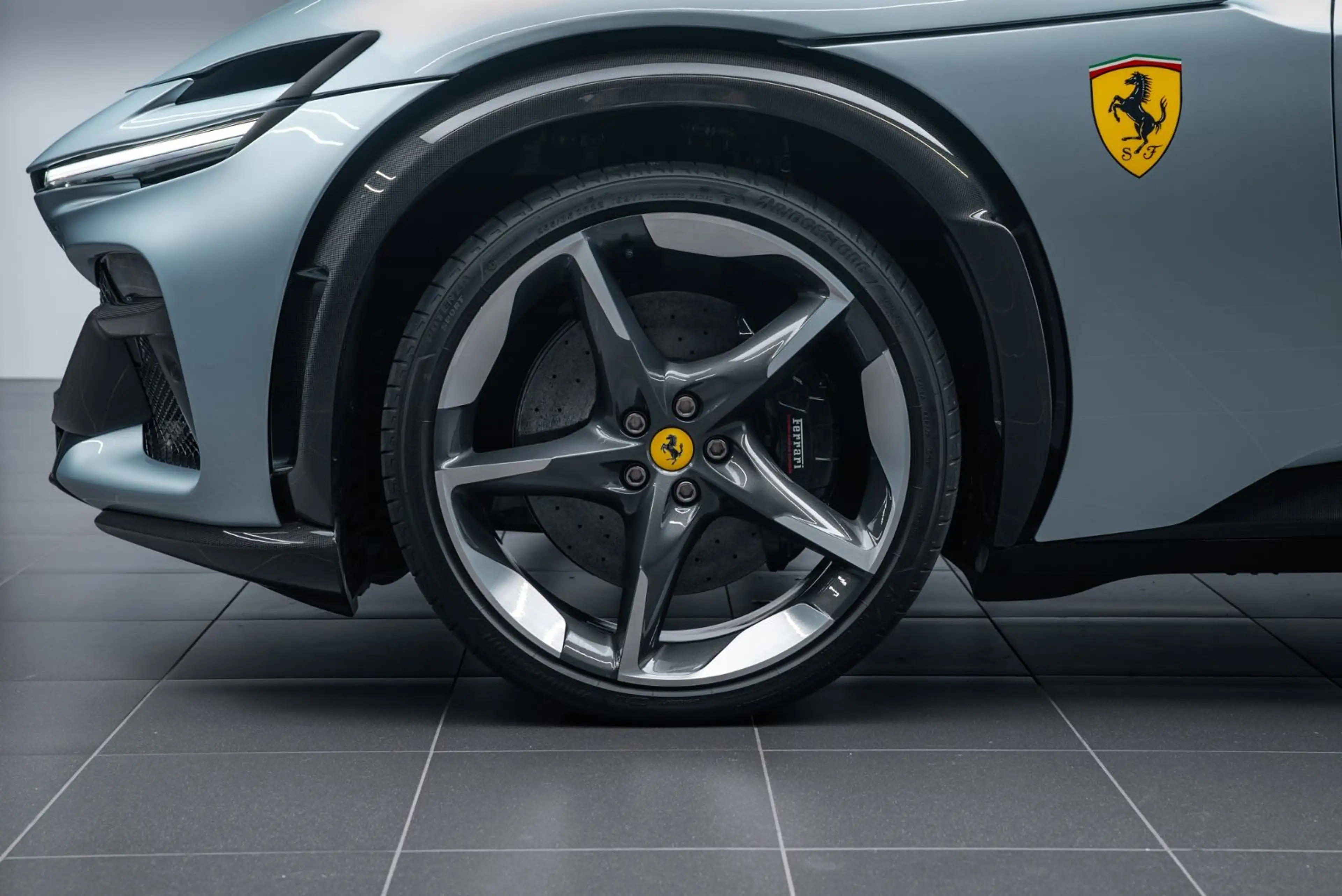 Ferrari Purosangue CARBON/PANO/PAINTED SHIELDS — photo 5