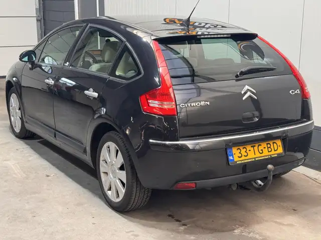 Citroen C4 view 7