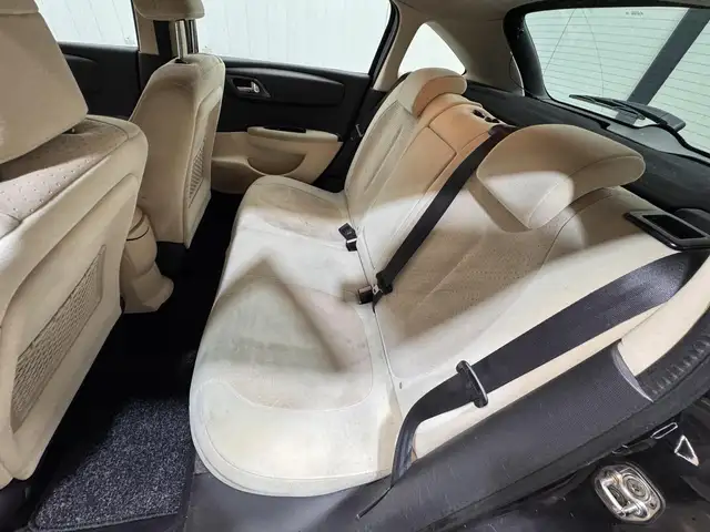 Citroen C4 view 19