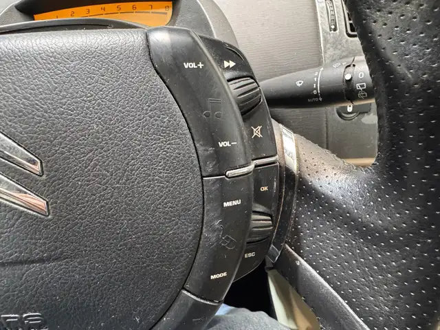 Citroen C4 view 17