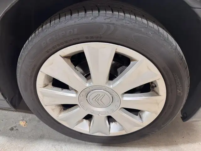 Citroen C4 view 25