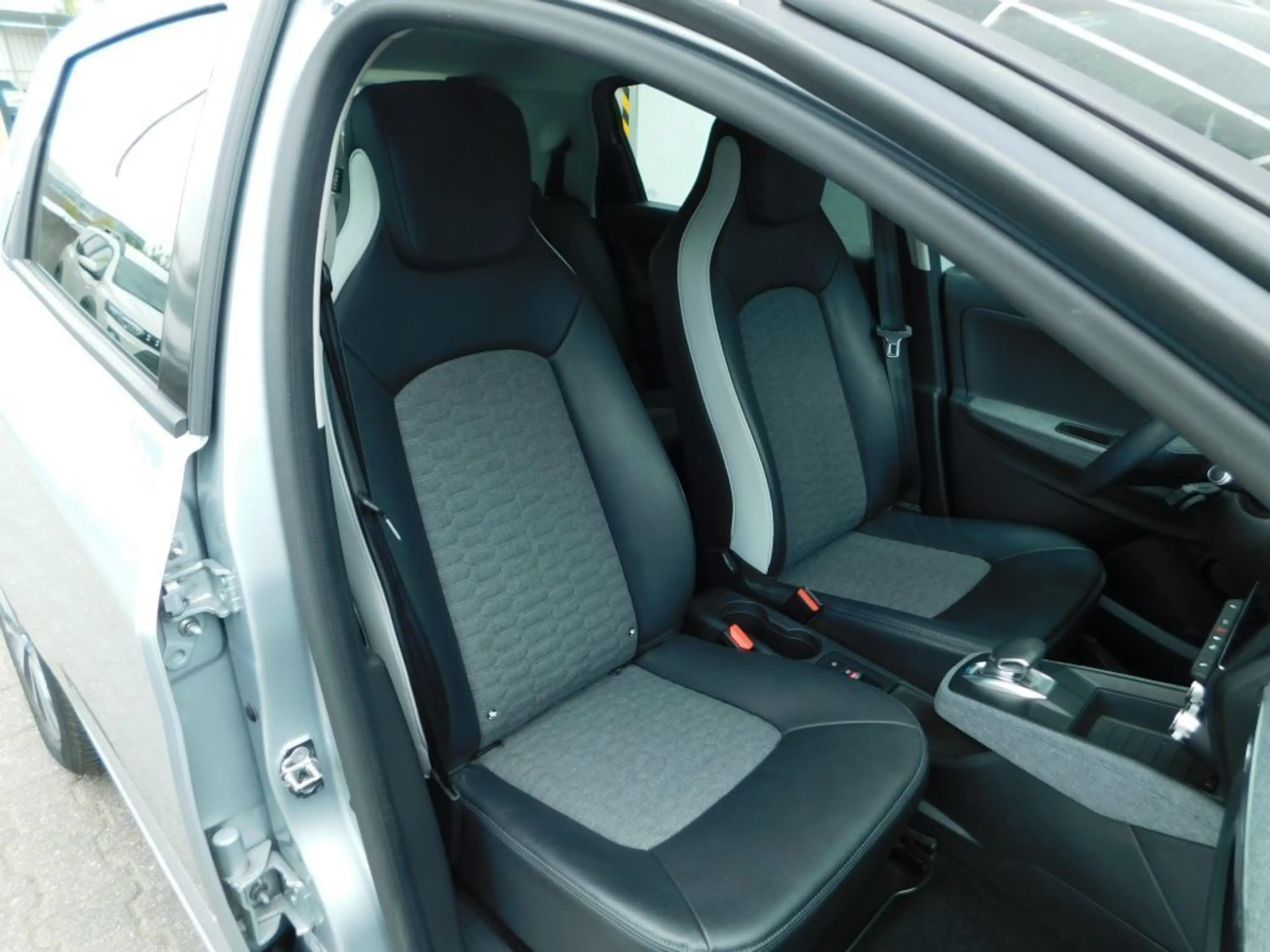 Renault ZOE INTENS R135 Z.E. 50 zzgl. Batt — photo 9