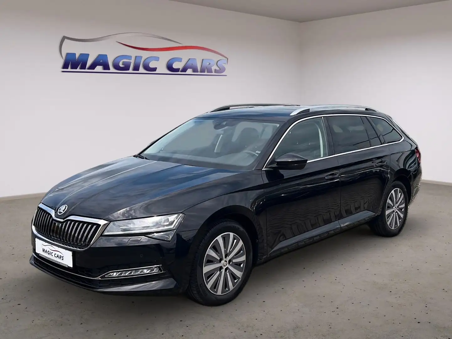 Skoda Superb Combi Style Auto.*AHK*Kamera*Memory*Lane* Zwart - 1