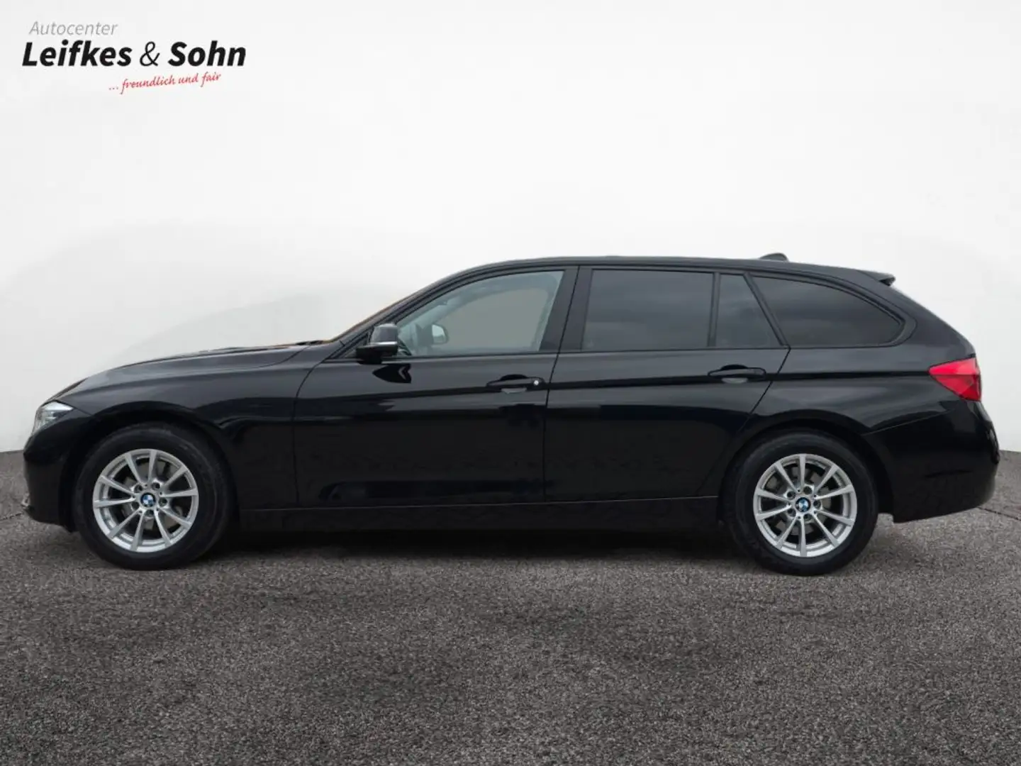 BMW 320 320d Touring Advantage Navi + RFK + PDC Schwarz - 2