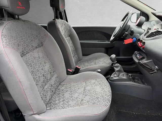 Renault Twingo view 3