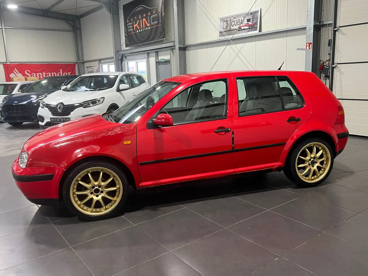 Volkswagen Golf 1.4 Limousine **5-Türig*ALU*CD** Rojo - 2