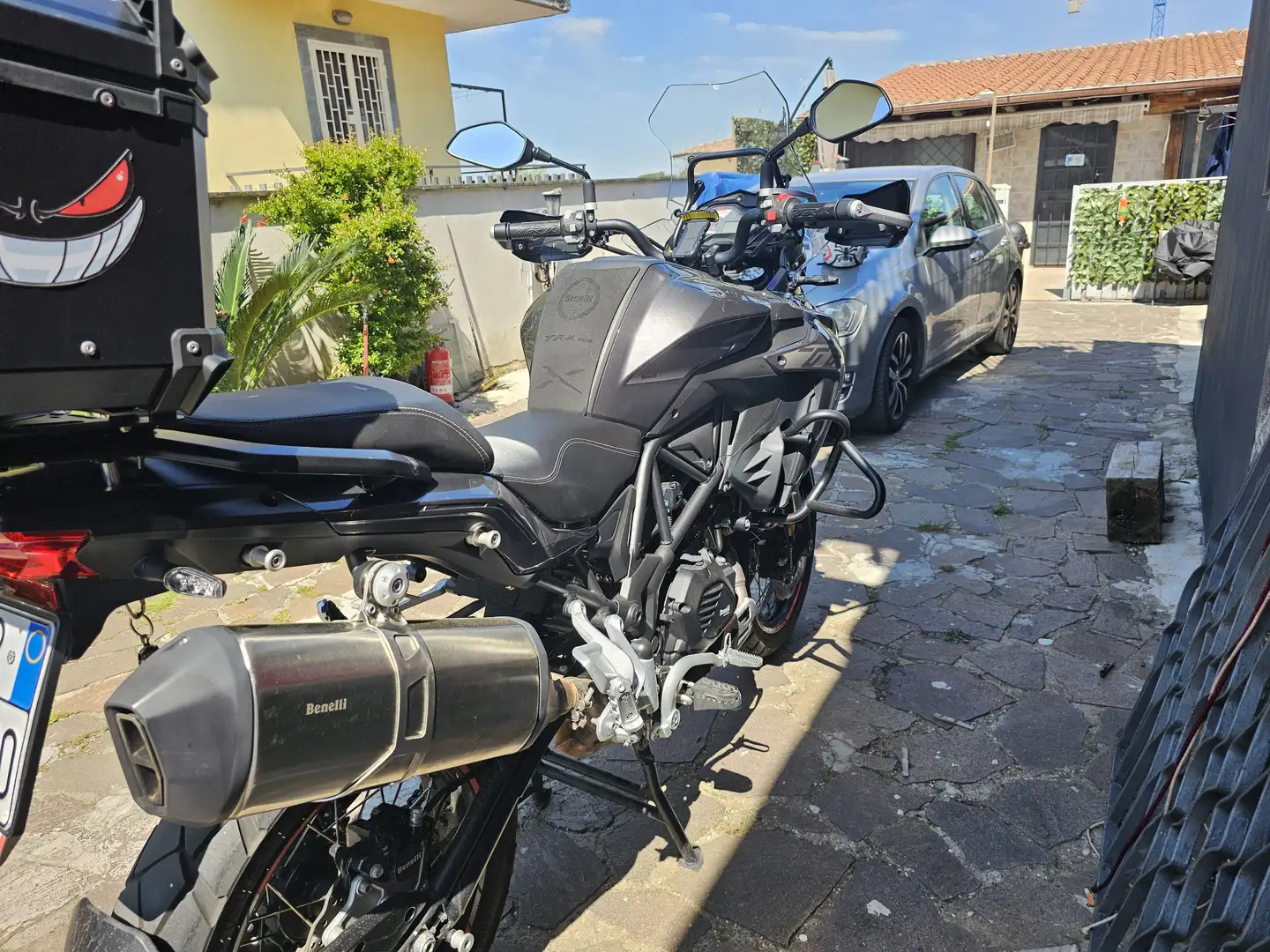 Benelli TRK 502 x Negro - 2