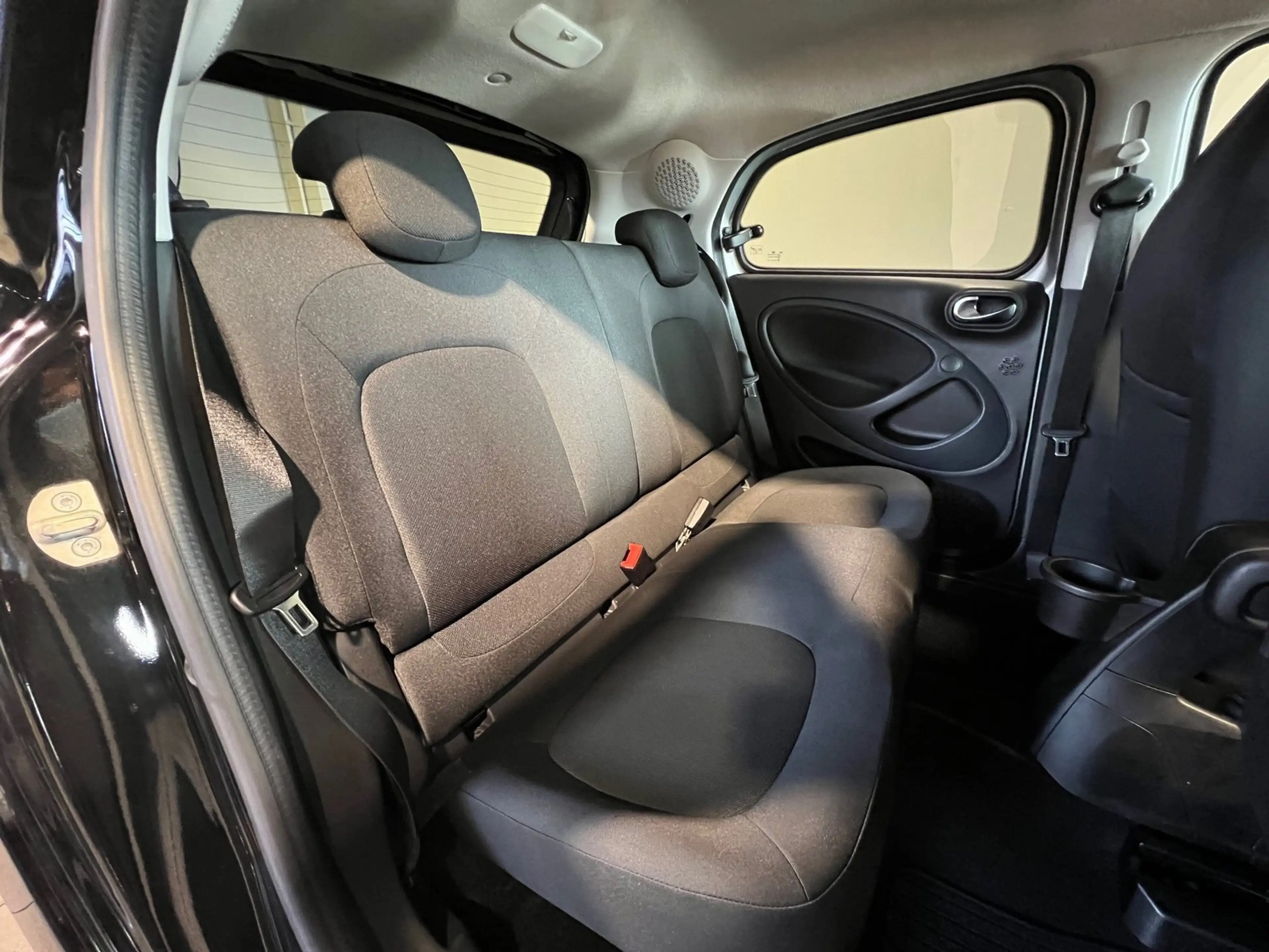 smart forFour forfour passion twinamic Cool & Audio LMR Color — photo 10