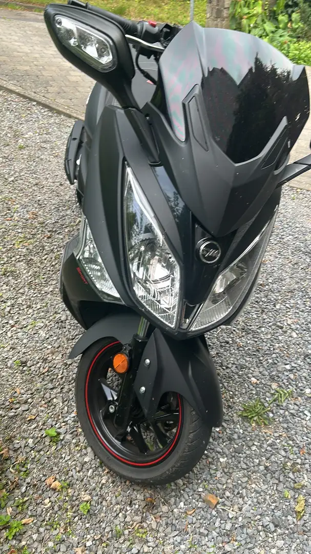 SYM GTS 125 - 1
