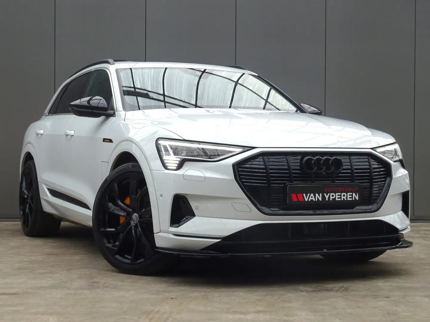 Audi e-tron e-tron 55 quattro advanced 95 kWh * 22 INCH * PANO Wit - 2