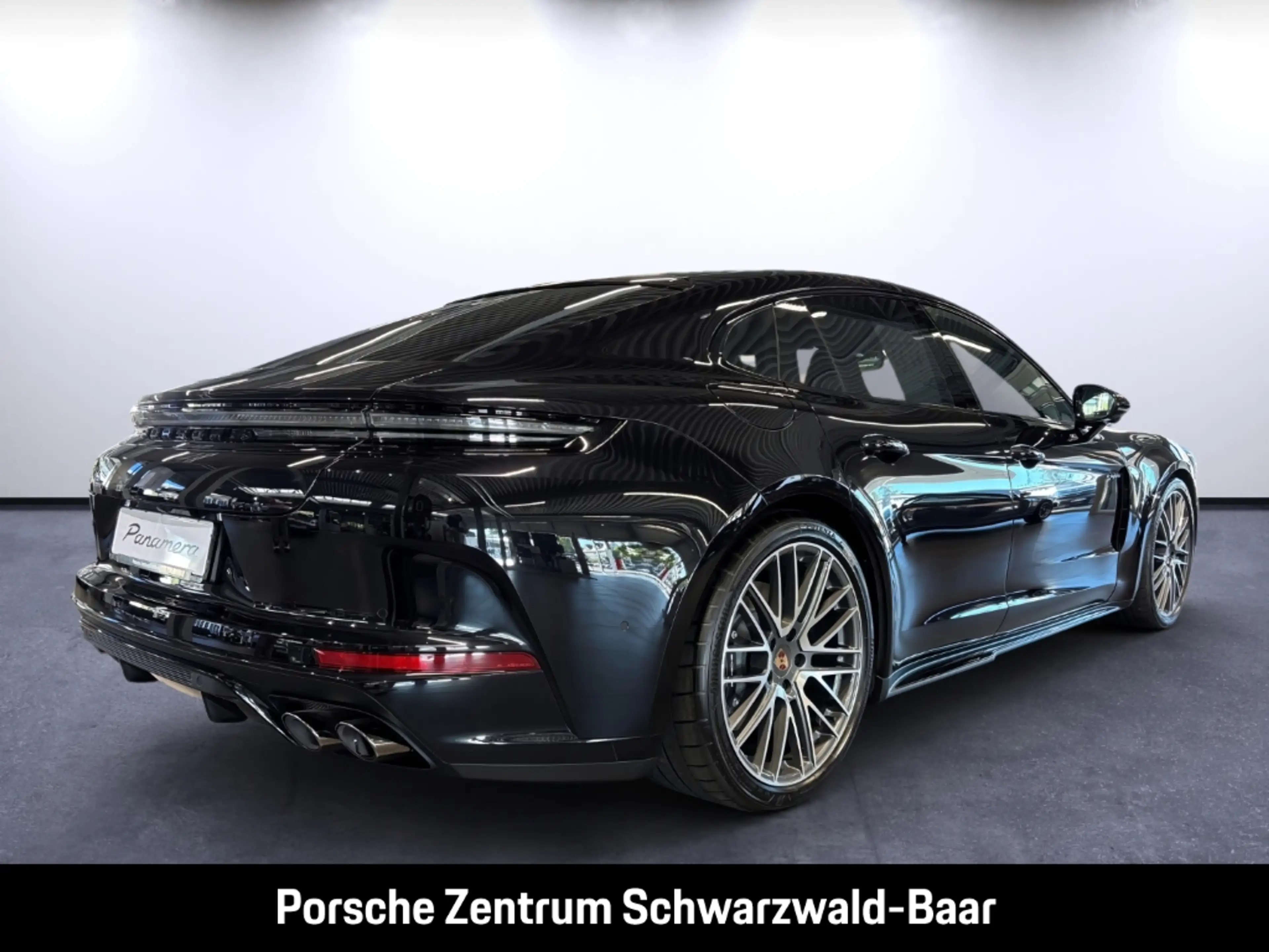 Porsche Panamera 4 E-Hybrid HA-Lenkung InnoDrive Head-Up — photo 6