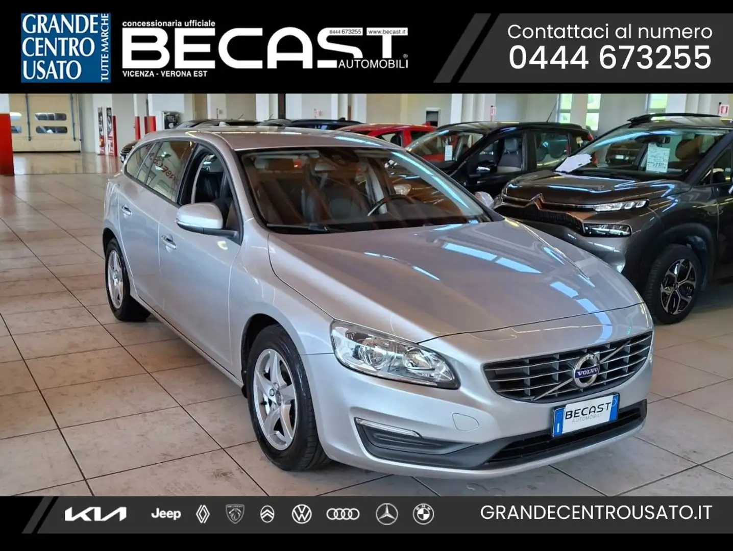 Volvo V60 D2 1.6 Powershift Kinetic Argento - 1