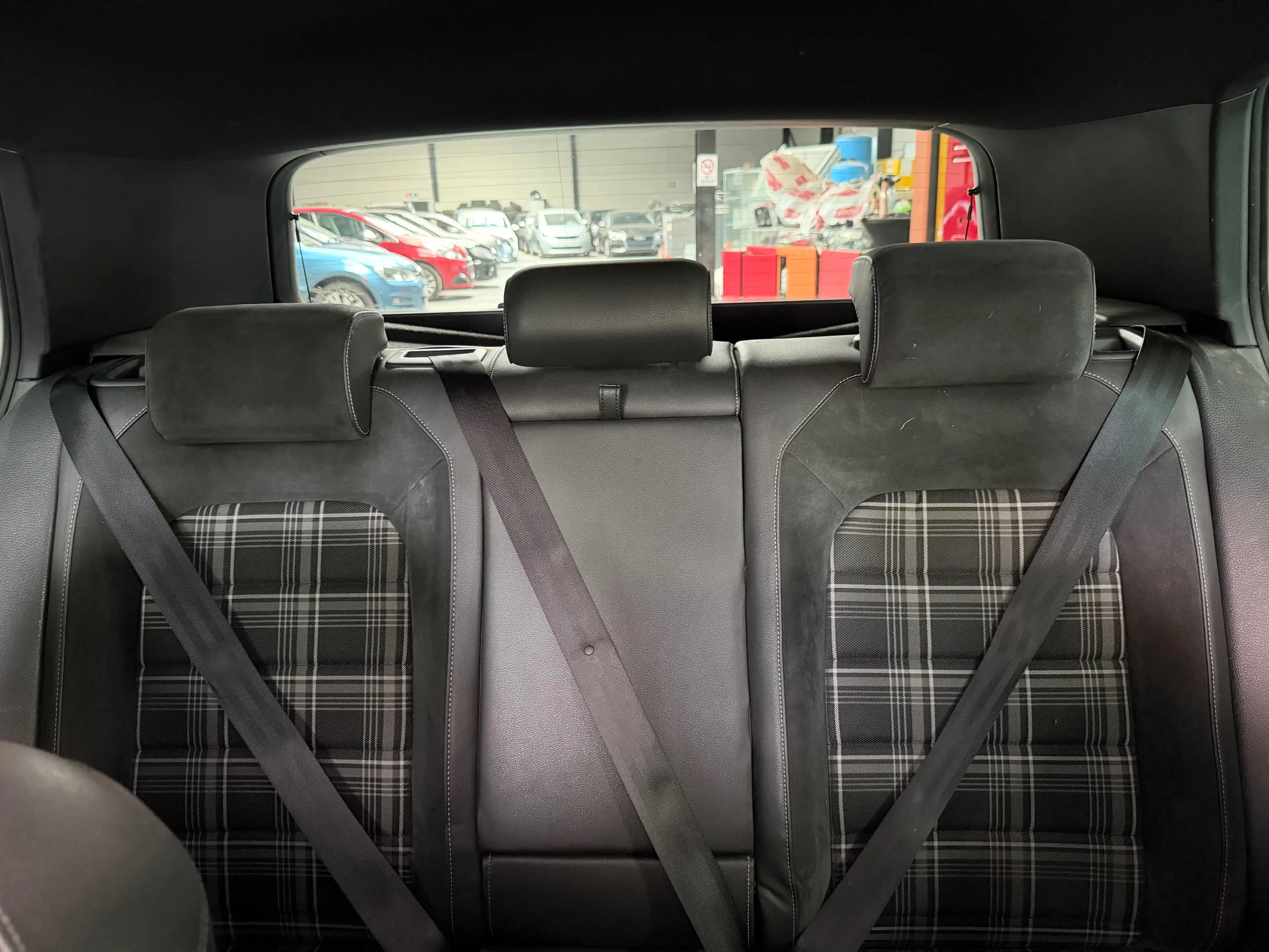 Volkswagen Golf GTD Golf 2.0 CR TDi DSG/12 mois de garantie — photo 10