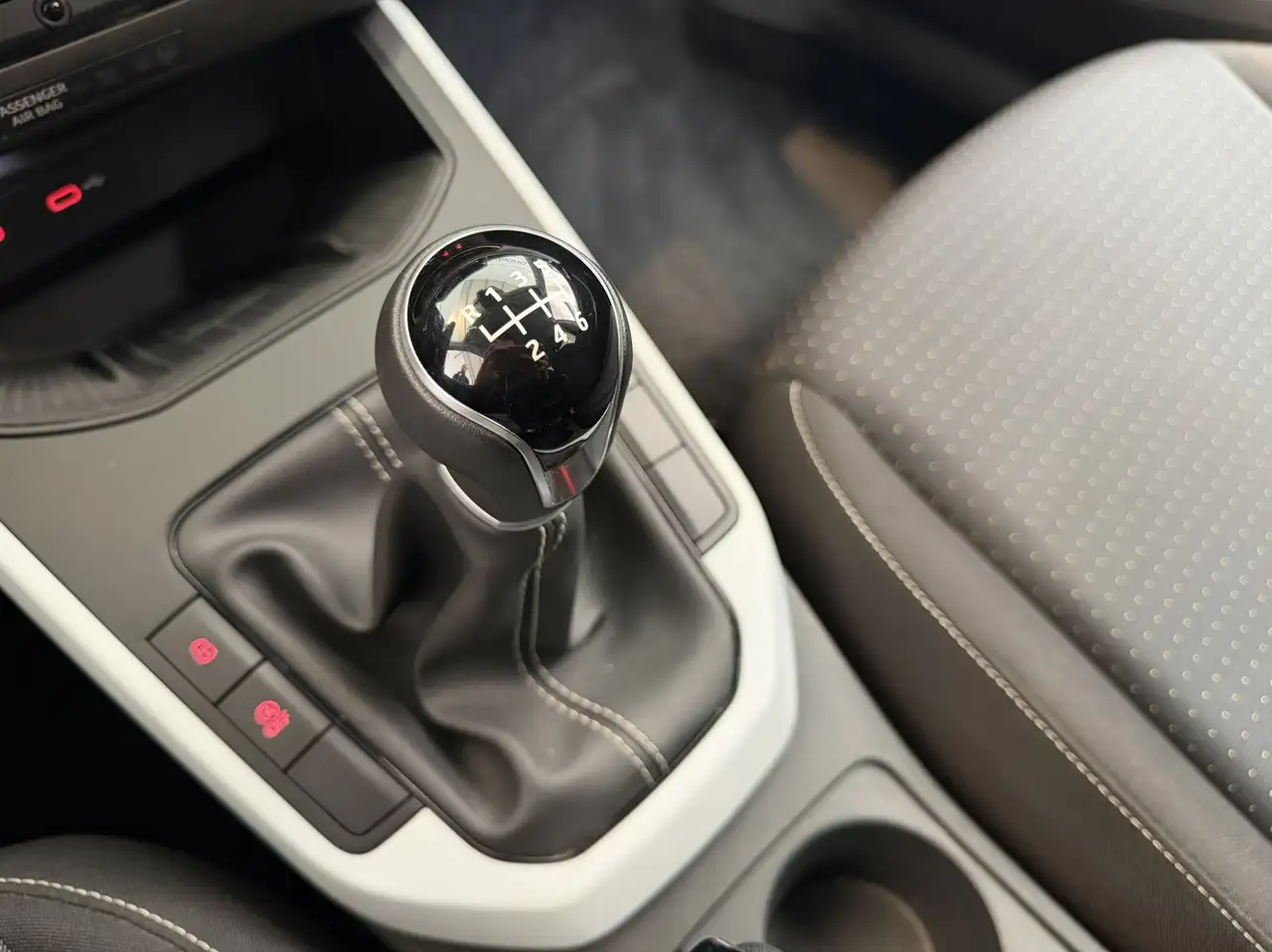 SEAT Arona 1.0 TSI Style, миниатюра 26