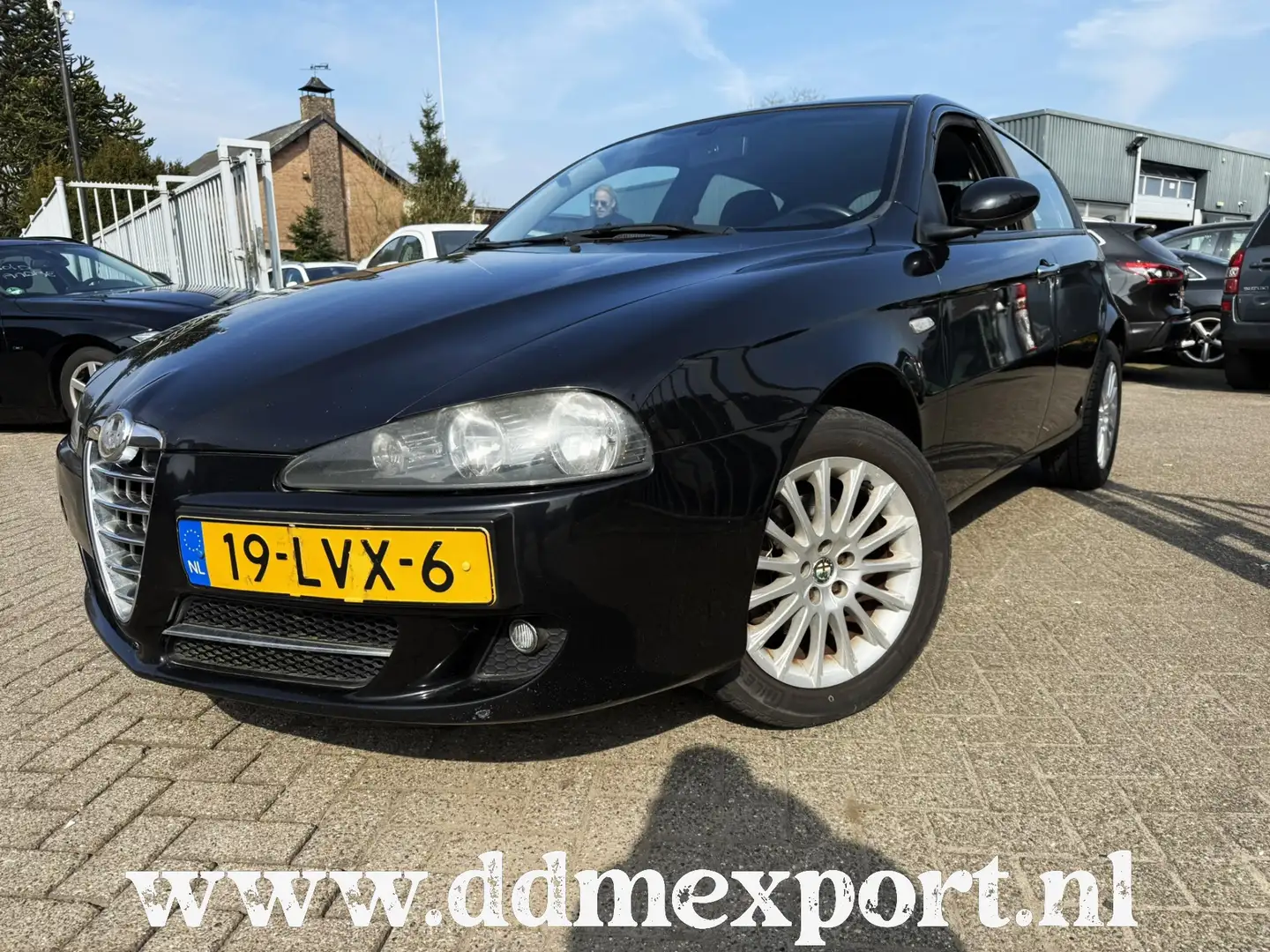 Alfa Romeo 147 1.9 JTD IMPRESSION Noir - 1