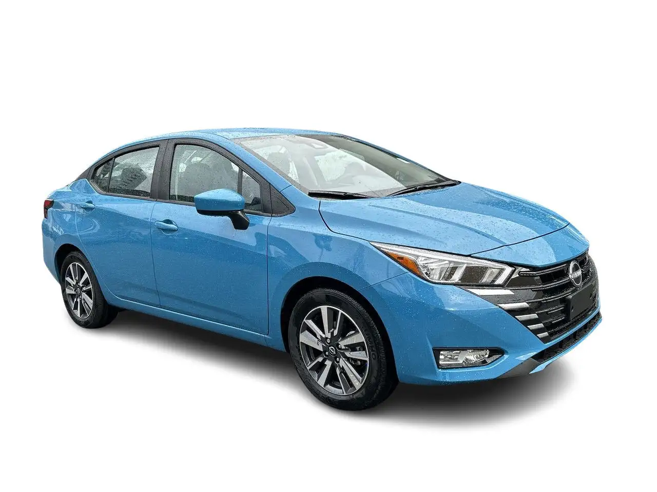 Nissan Versa снимка Nissan Versa