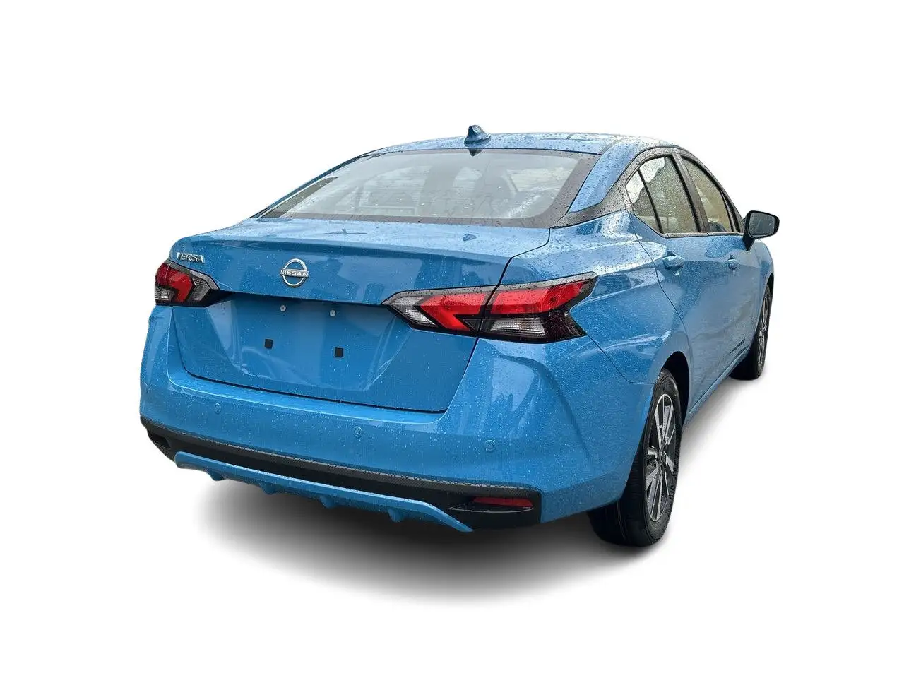 Nissan Versa снимка Nissan Versa