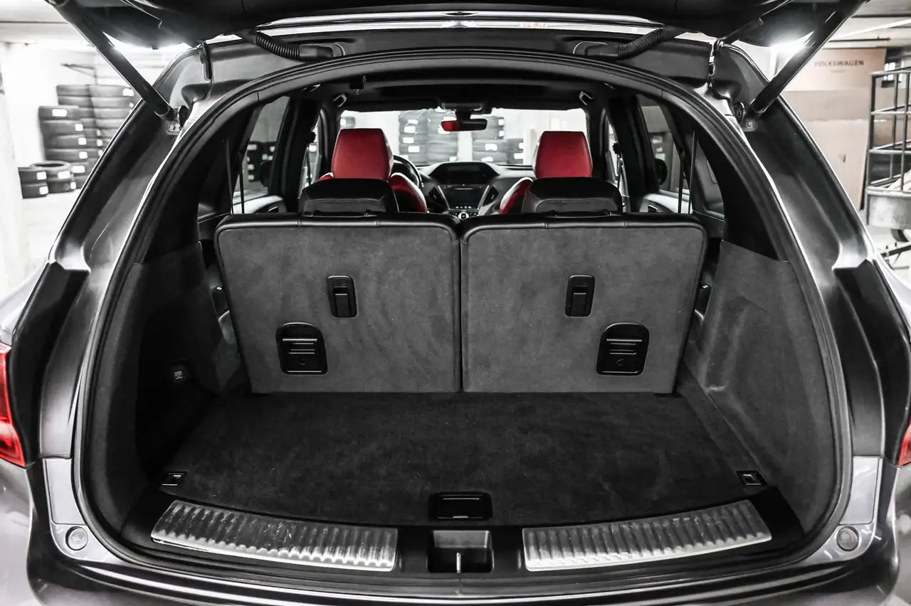 Acura MDX снимка Acura MDX