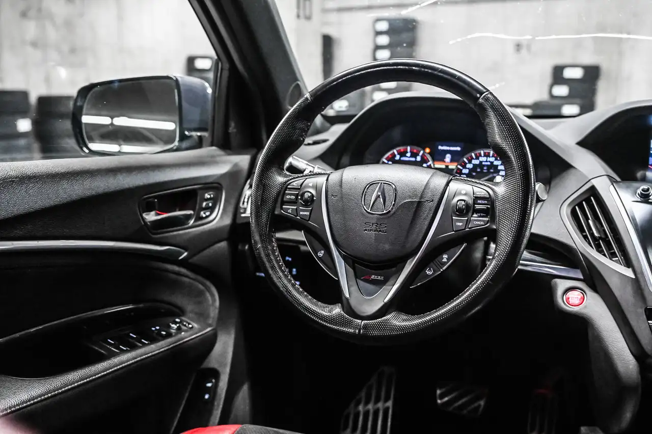 Acura MDX снимка Acura MDX