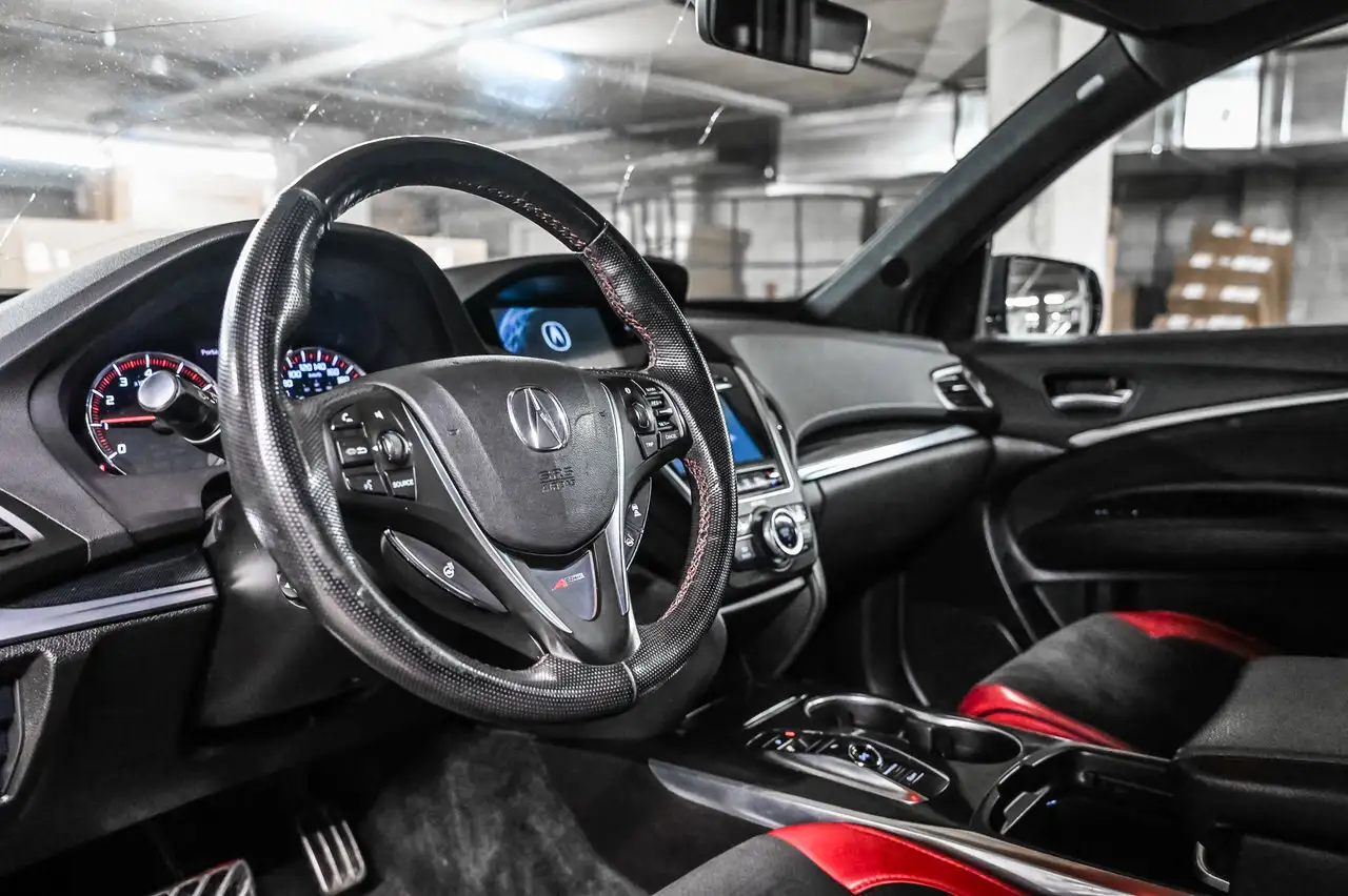 Acura MDX снимка Acura MDX