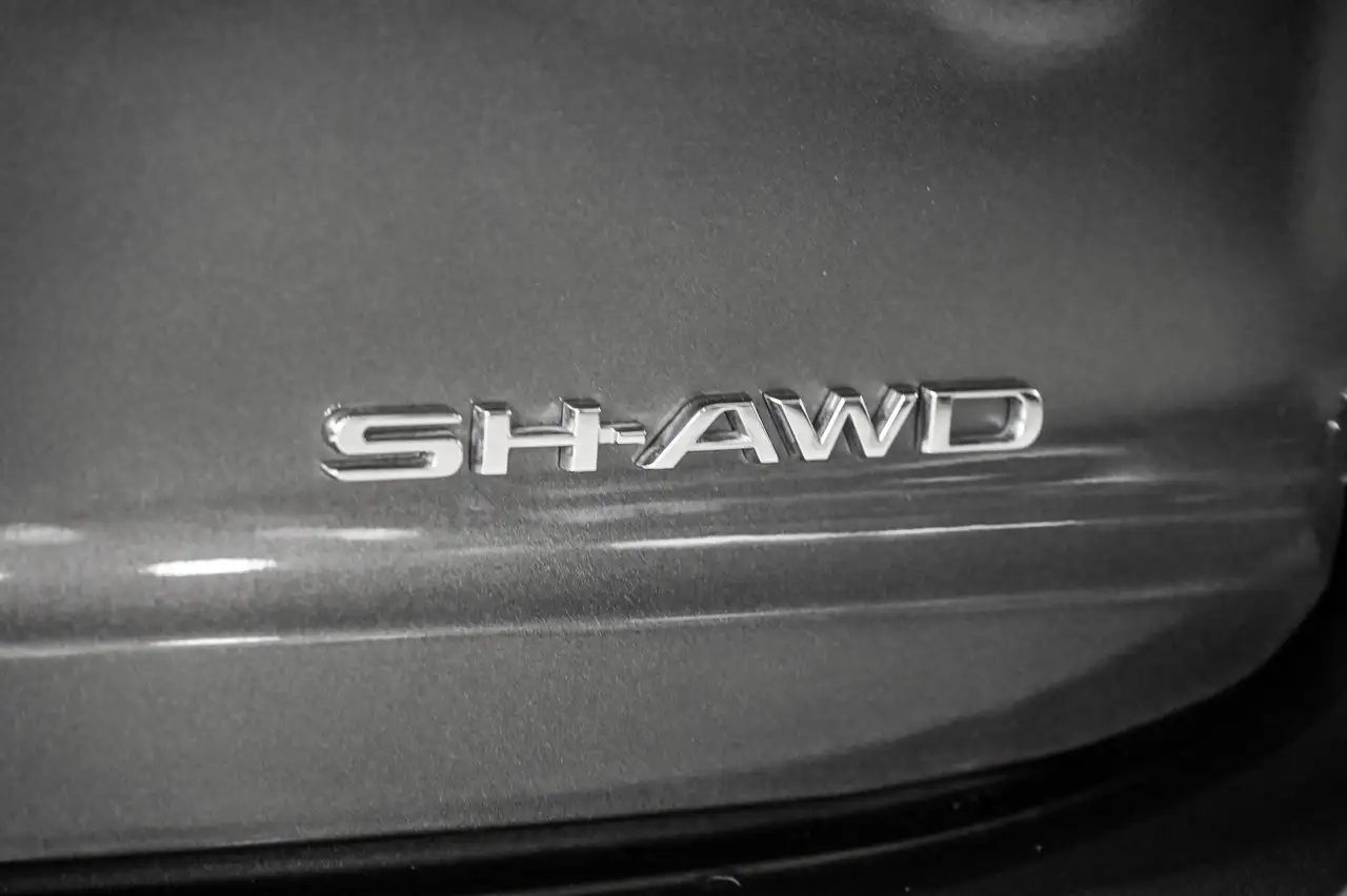 Acura MDX снимка Acura MDX
