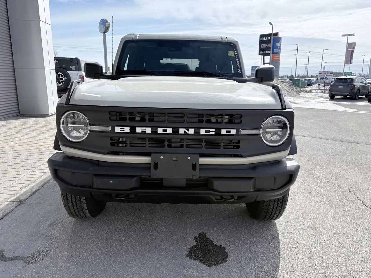 Ford Bronco снимка Ford Bronco