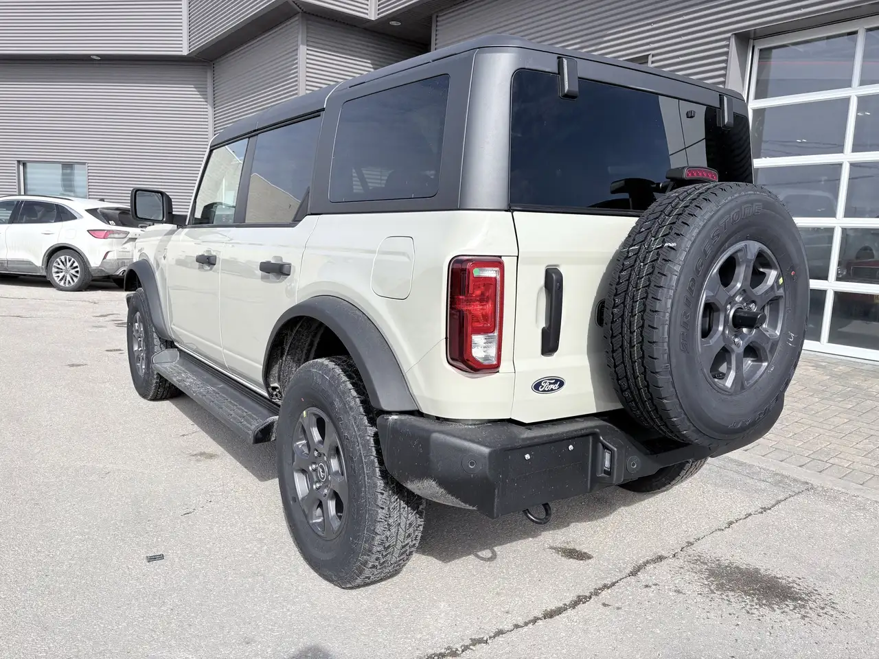 Ford Bronco снимка Ford Bronco