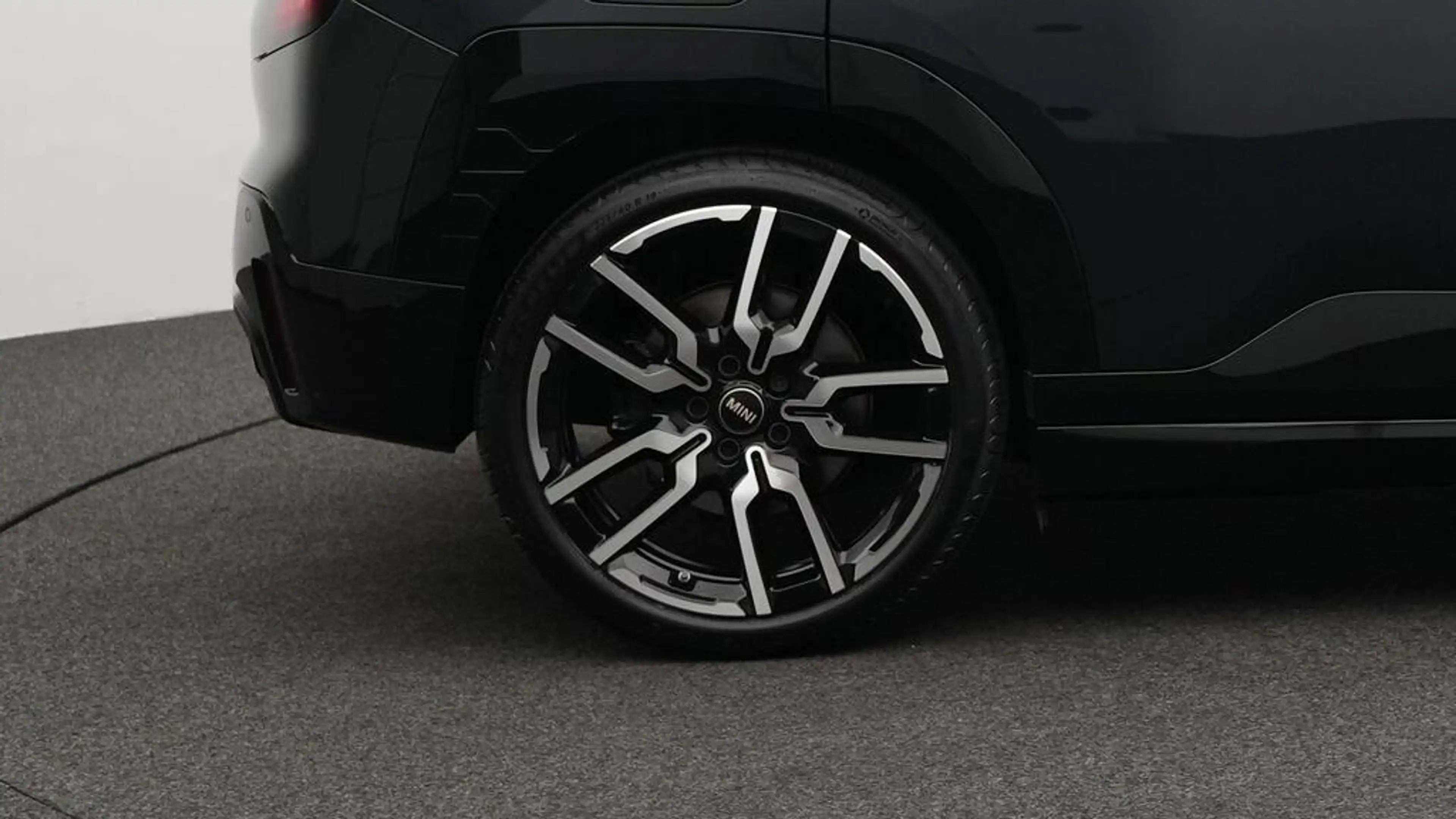MINI Aceman John Cooper Works Trim — photo 12