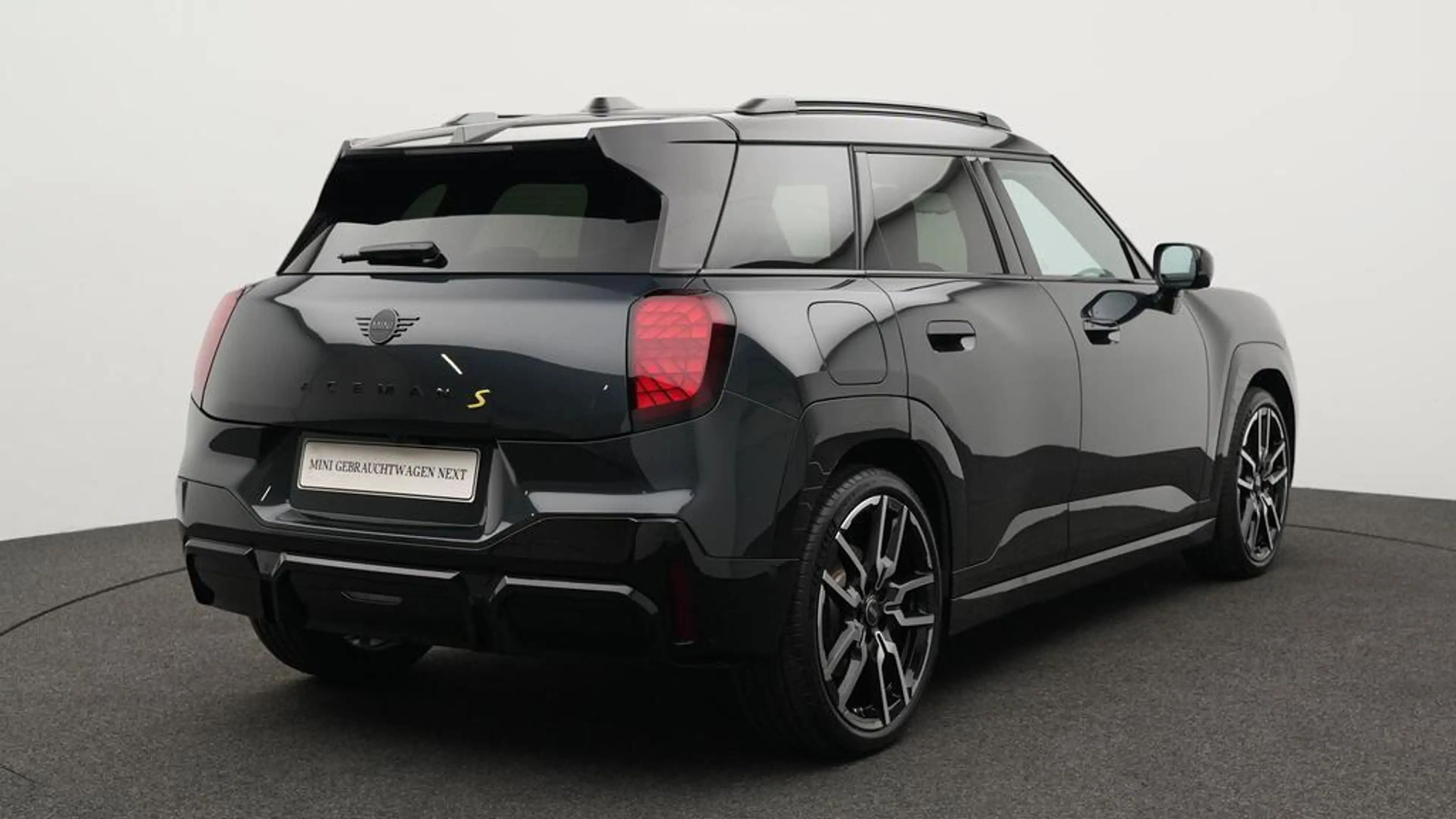 MINI Aceman John Cooper Works Trim — photo 6