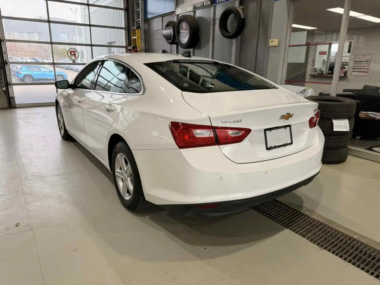 Chevrolet Malibu снимка Chevrolet Malibu
