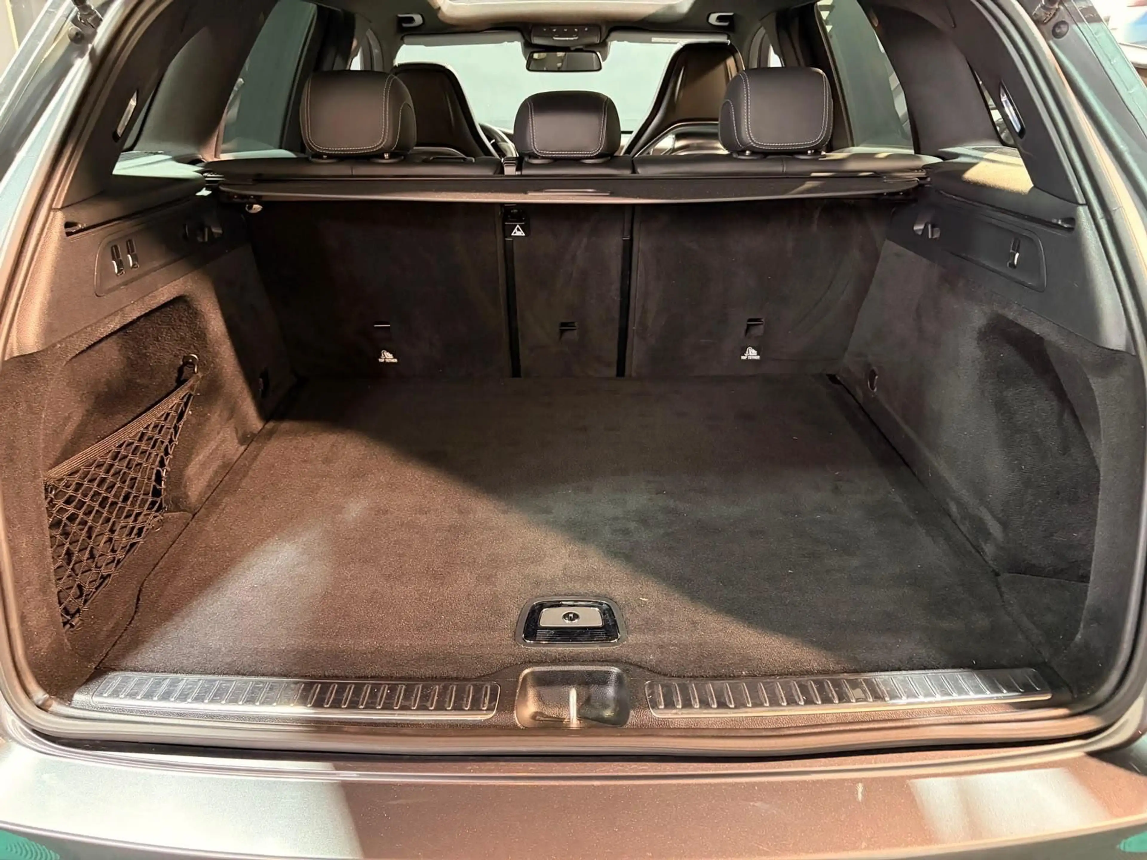 Mercedes-Benz GLC 63 AMG GLC63 S AMG 4Matic*PERF-SITZE*PERF-AGA*AHK*PANO — photo 17
