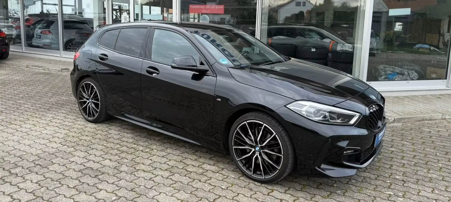 BMW 120 i Msport auto Shadow line camera/alcantara 19" Noir - 1