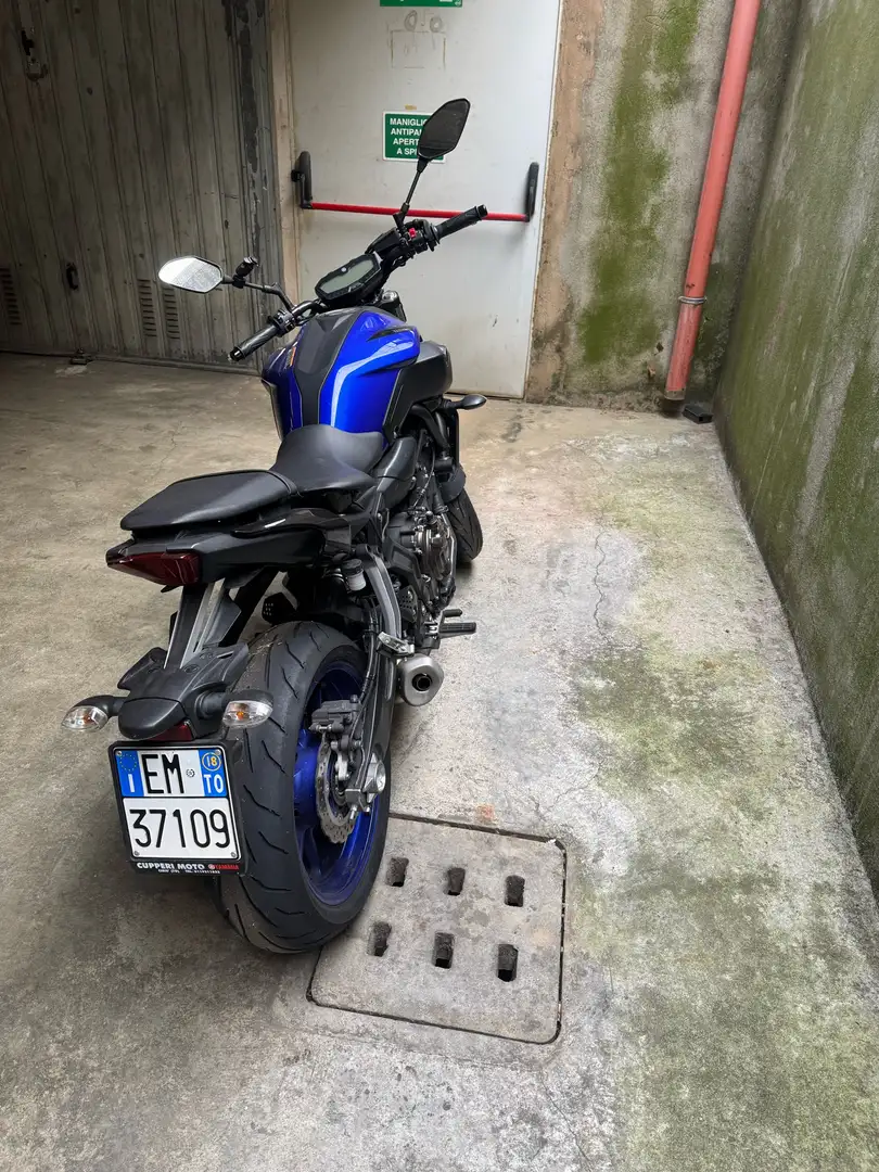 Yamaha MT-07 - 2