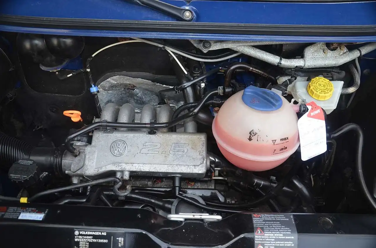 Volkswagen T4 Bus Kombi 2,5Benziner, langer Radstand, foto 8