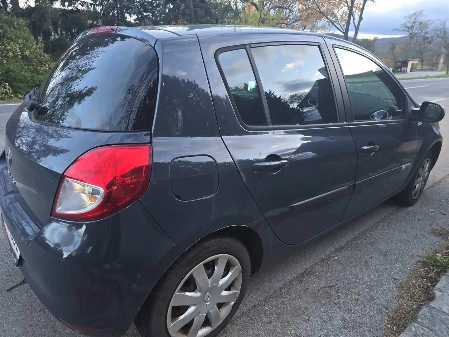 Renault Clio Success 1,2 16V 75 - 2