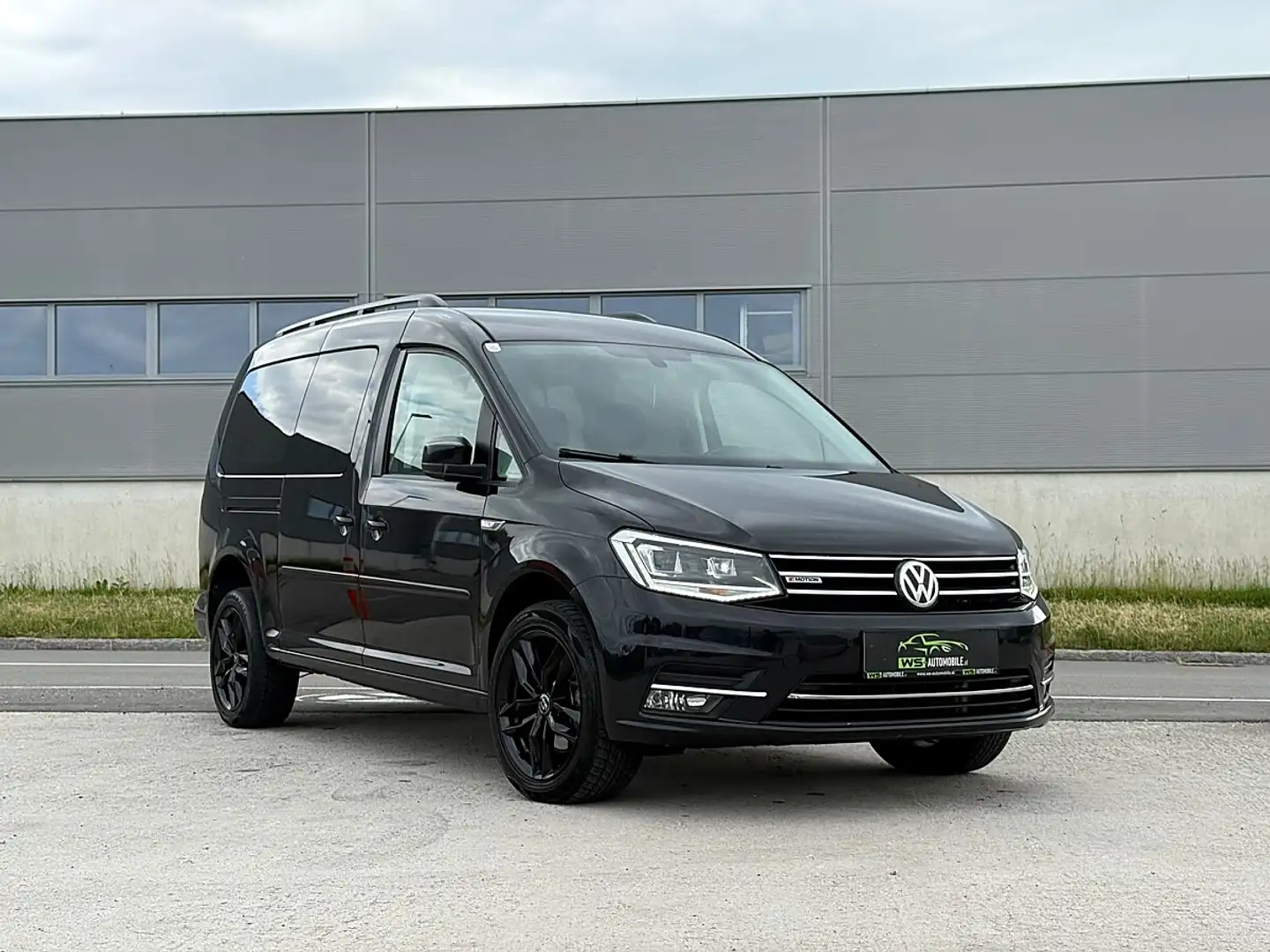 Volkswagen Caddy Kombi Maxi Comfortline 2,0 TDI 4MOTION DSG Schwarz - 2