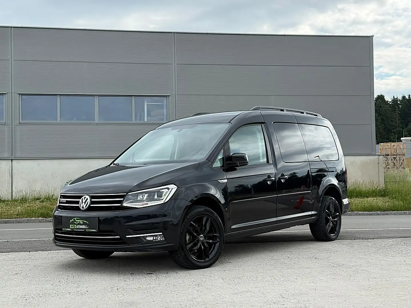 Volkswagen Caddy Kombi Maxi Comfortline 2,0 TDI 4MOTION DSG Schwarz - 1