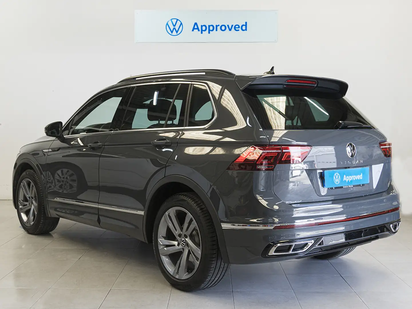 Volkswagen Tiguan 1.5 TSI R-Line DSG 110kW Gris - 2