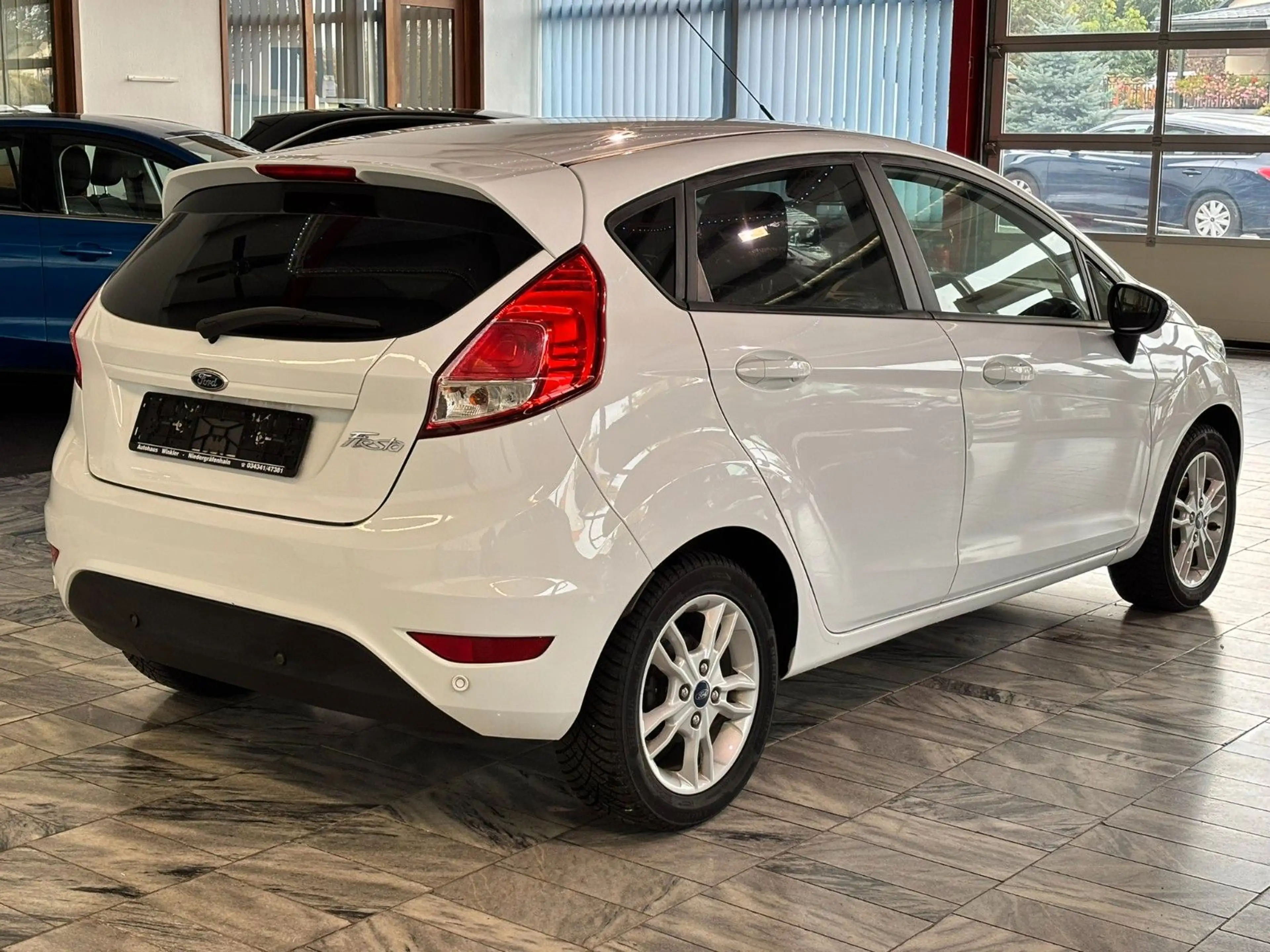 Ford Fiesta Trend  Klima Winterpaket PDC — photo 5