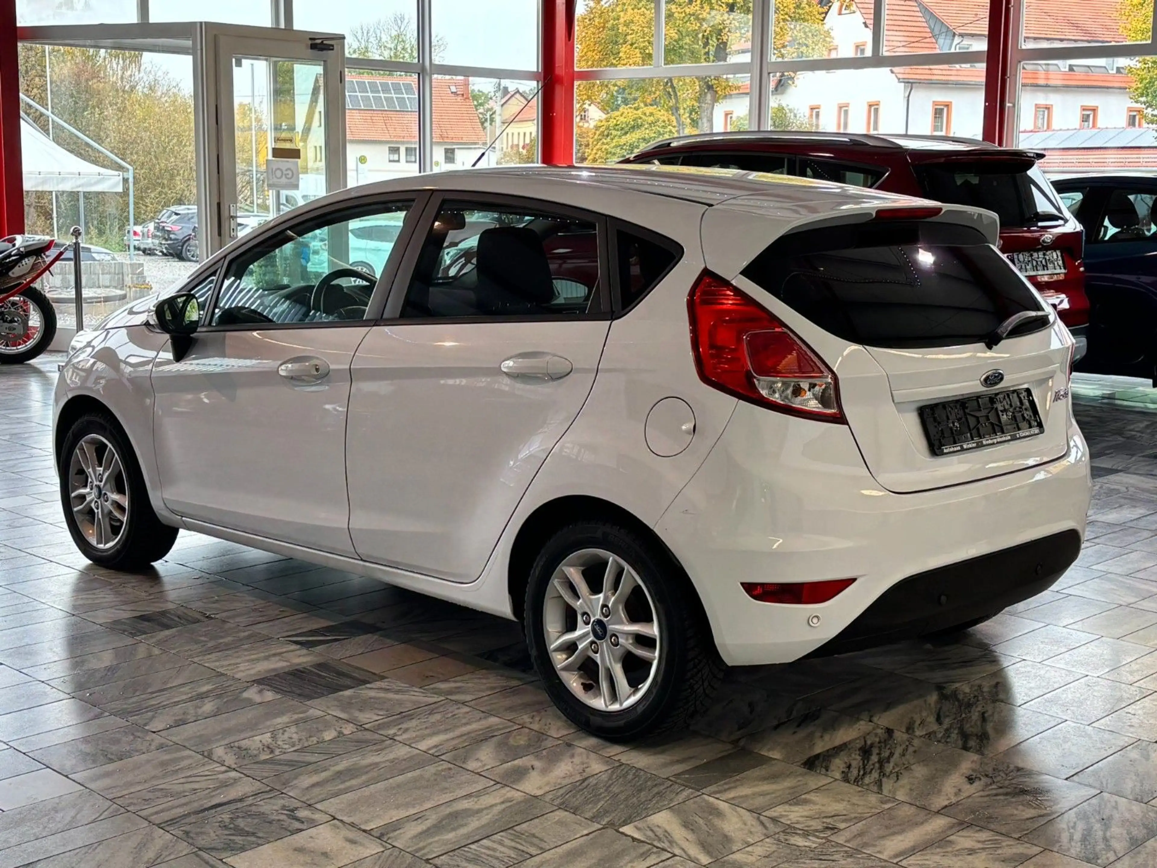 Ford Fiesta Trend  Klima Winterpaket PDC — photo 3