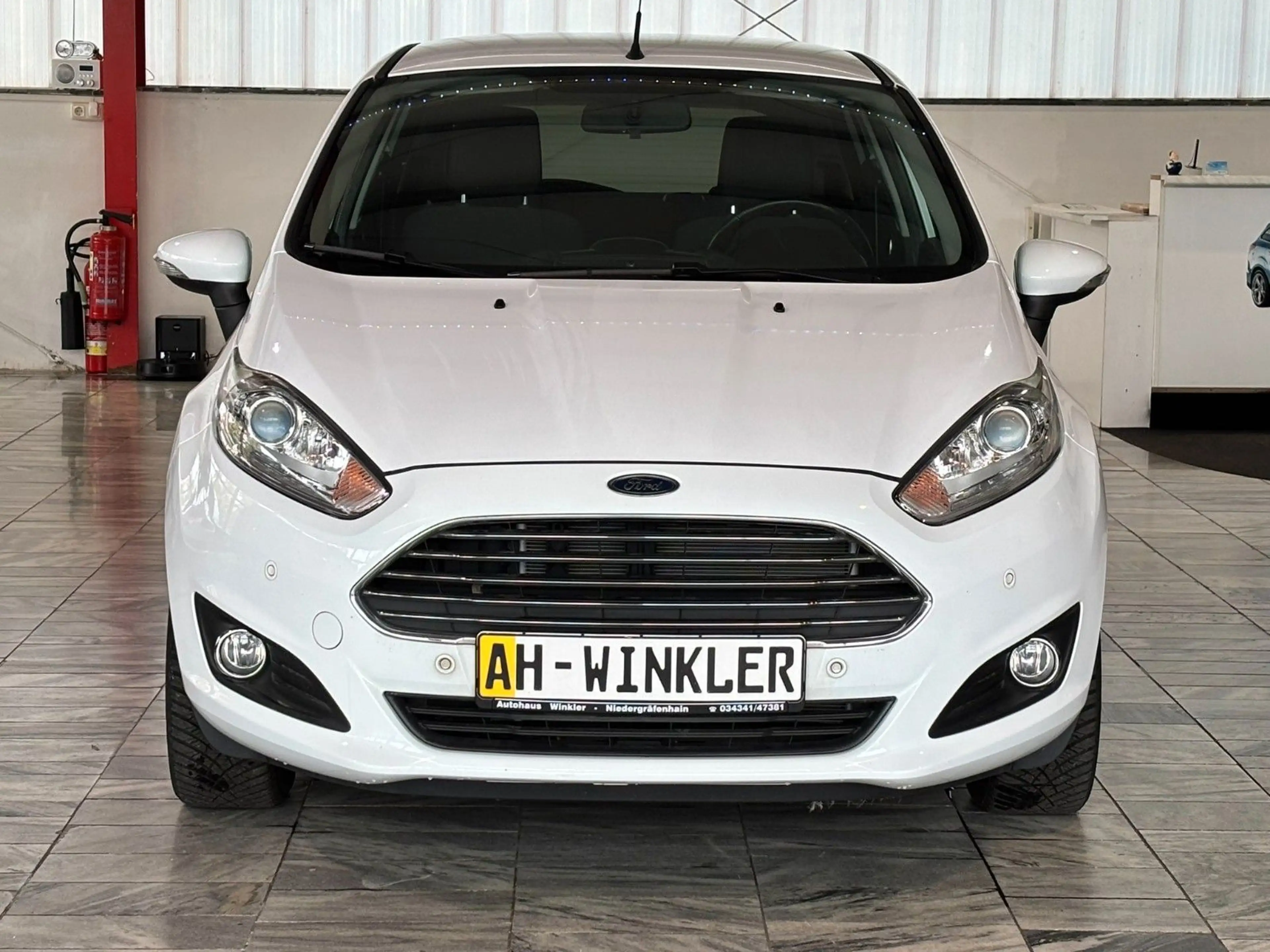Ford Fiesta Trend  Klima Winterpaket PDC — photo 8