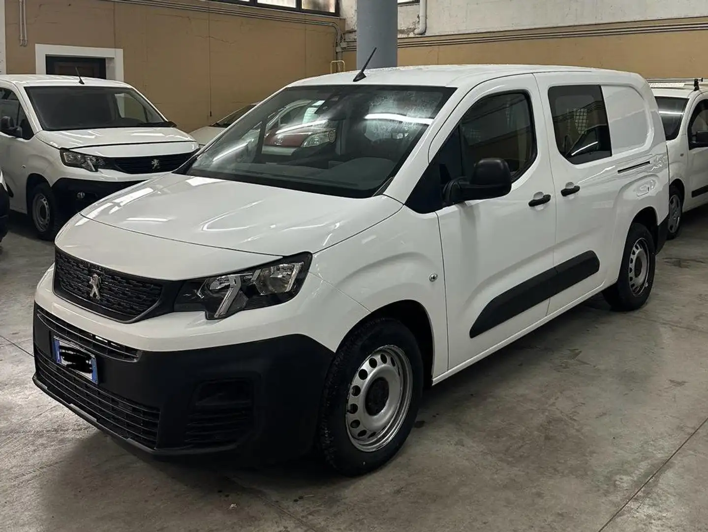 Peugeot Rifter Partner 1.5 102 Cv Maxi 5 Posti N1 Autocarro Bianco - 1