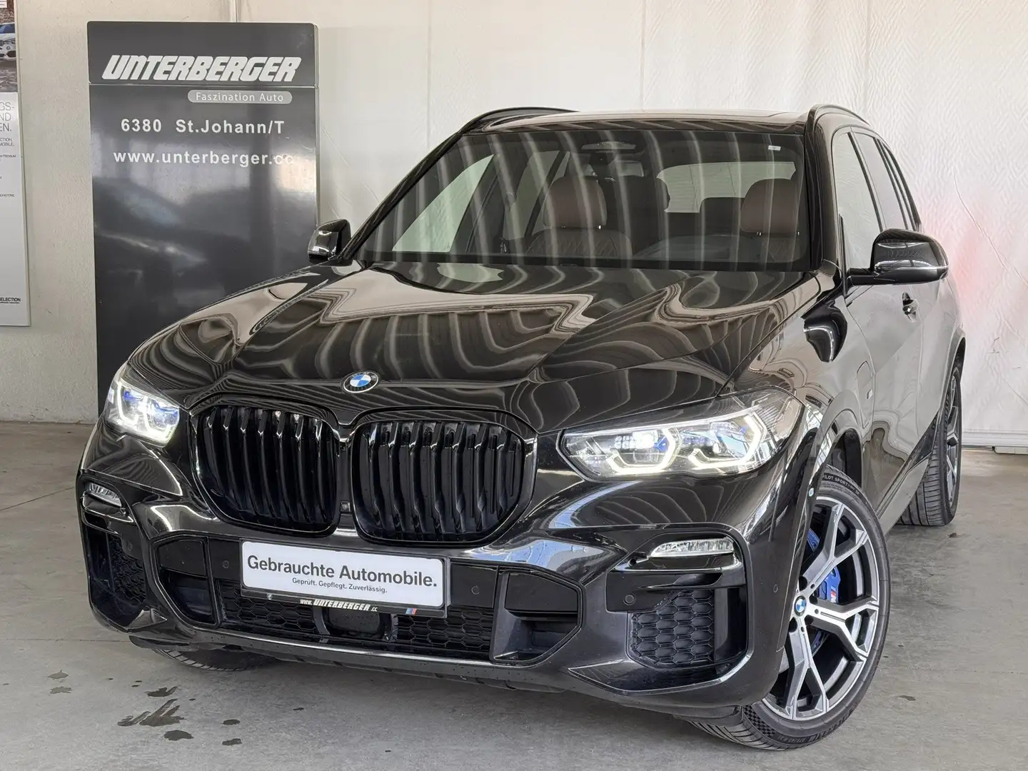 BMW X5 xDrive45e M-Sportpaket / AHK Zwart - 1