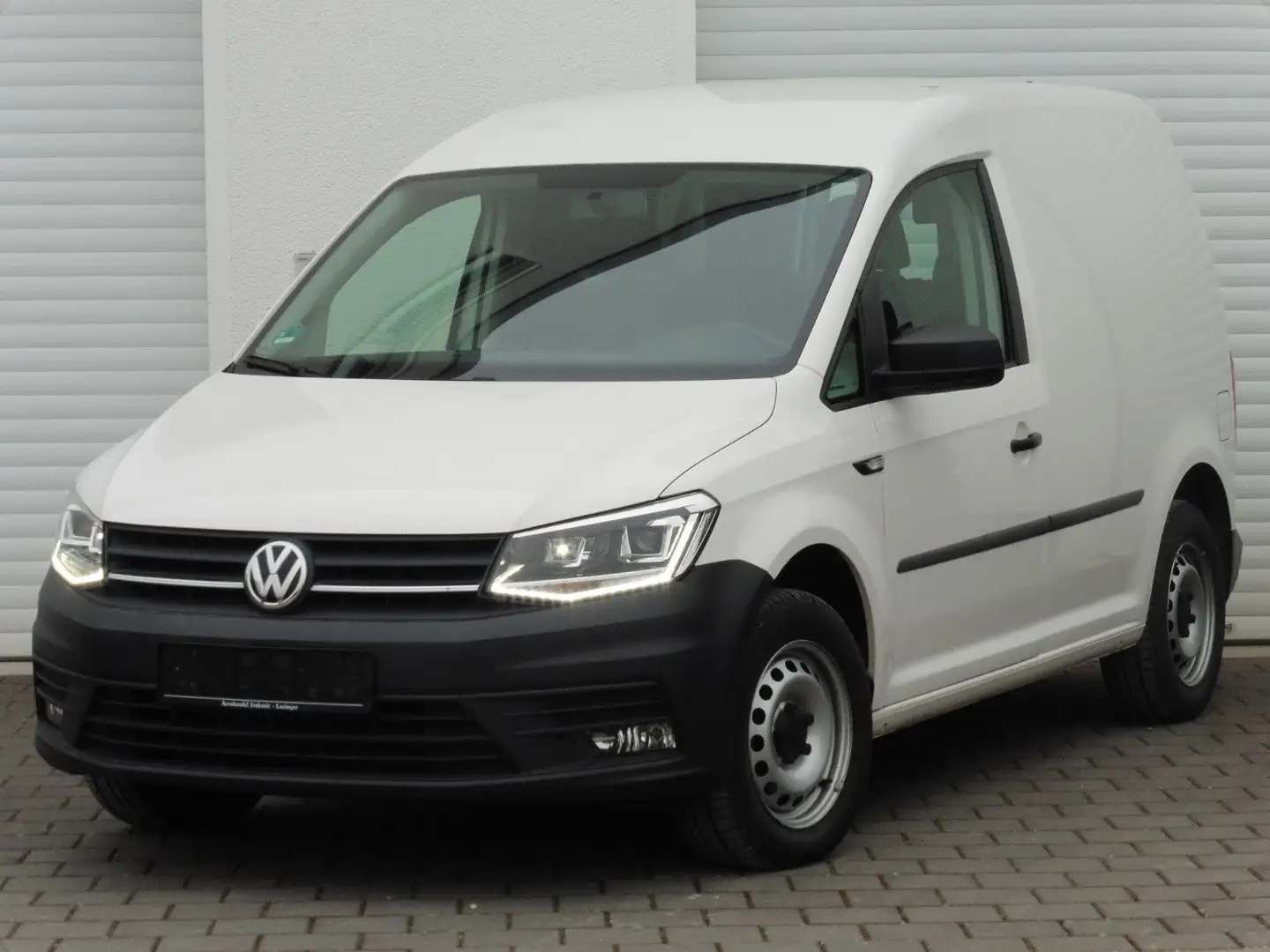Volkswagen Caddy 2.0 TDI Xenon GRA EInparkhilfe AHK Flügelt Blanco - 1