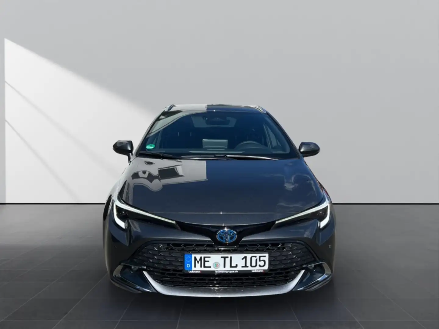 Toyota Corolla 2,0-l-Hybrid, Touring Sports, Teamplayer Grau - 2