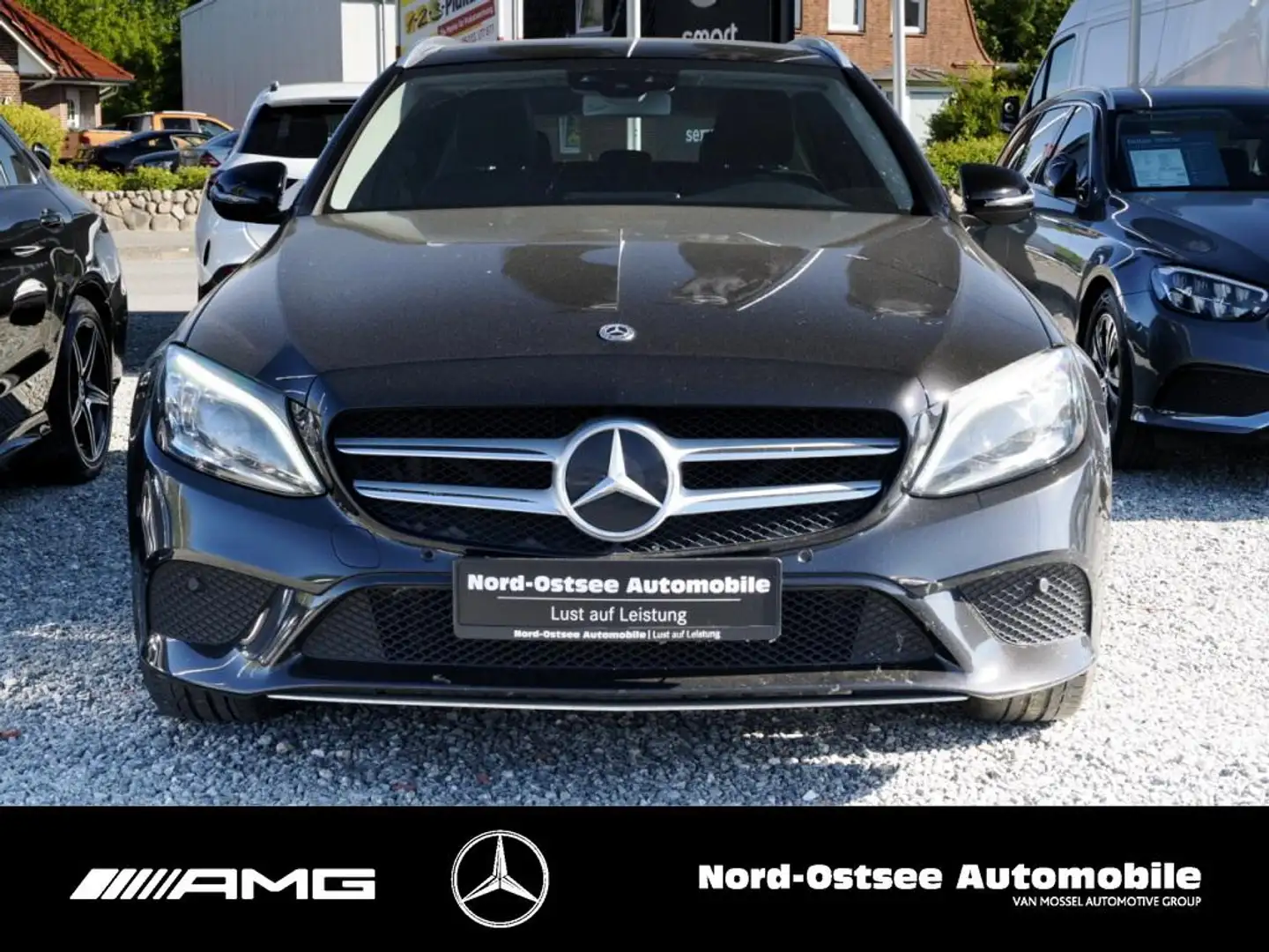 Mercedes-Benz C 180 T AVANTGARDE NAVI KAMERA PANO MULTIBEAM Zwart - 2