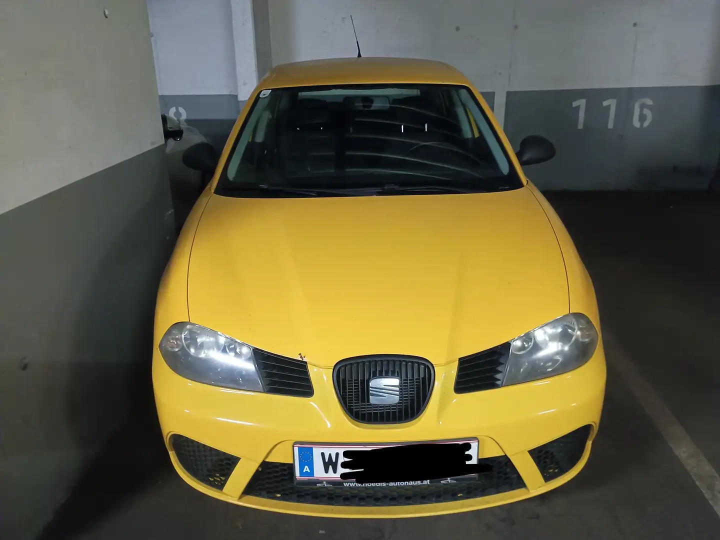SEAT Ibiza Ibiza 1,4 AHV 8xAlu FunkZV Radio Gelb - 1