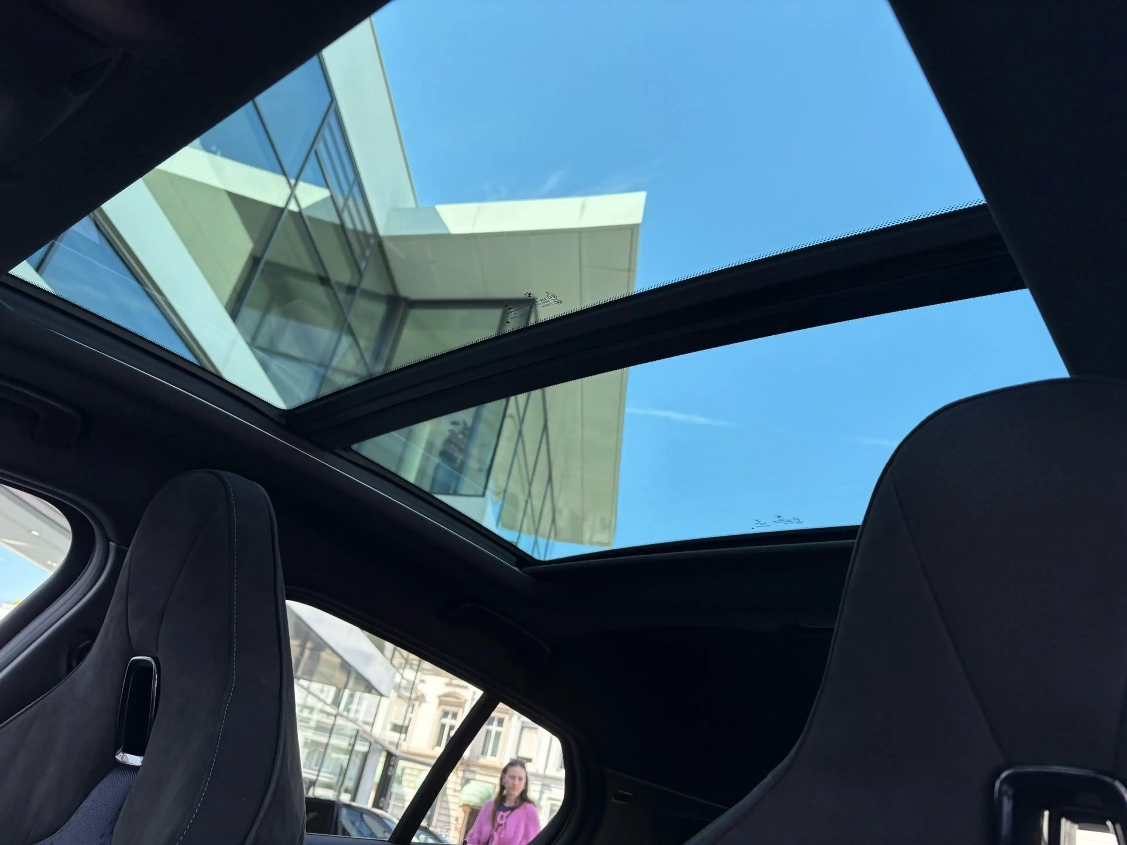 BMW 135 M135i xDrive M Sport AdapLED DA PA HuD Pano H/K — photo 9
